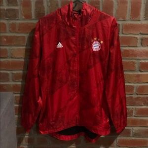 Adidas F.C. Bayern windbreaker lightweight jacket